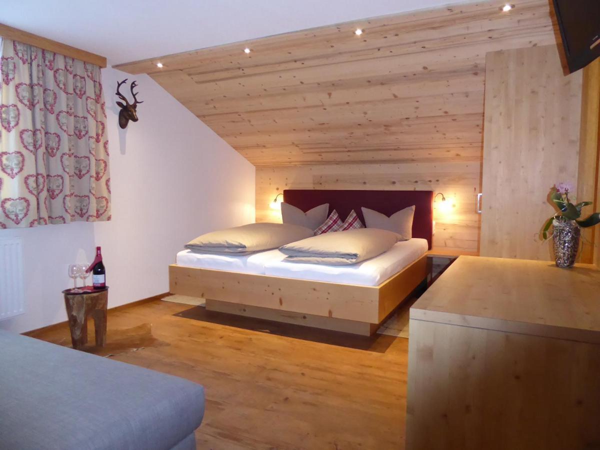 Hotel Maroi Wald am Arlberg Exterior photo